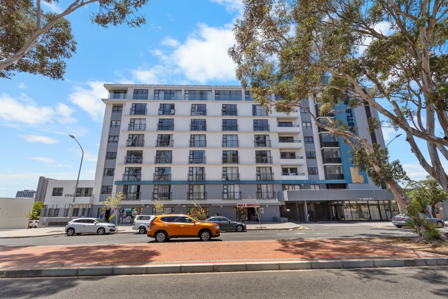 2 Bedroom Property for Sale in Zonnebloem Western Cape